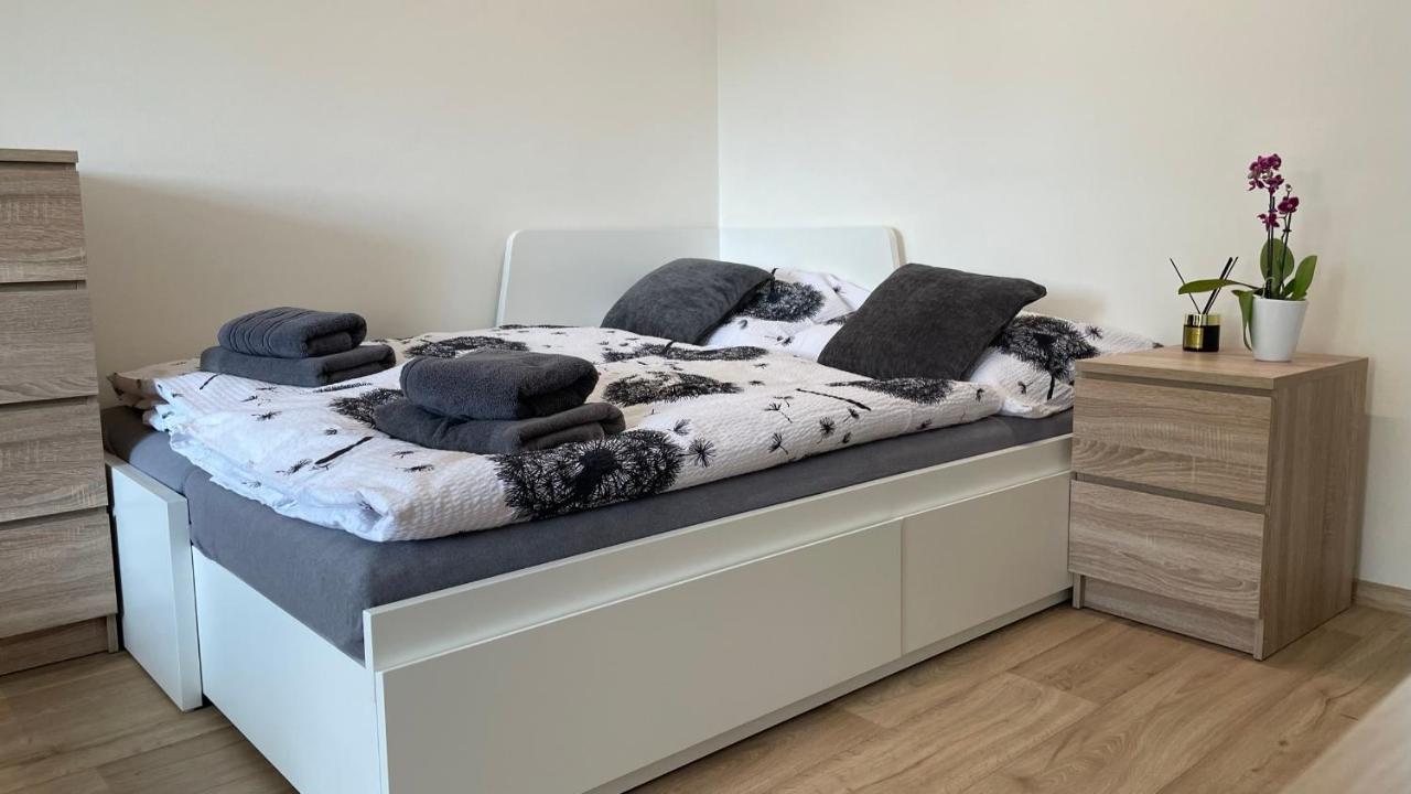 Apartman Na Zahradni Kyjov  Exterior foto